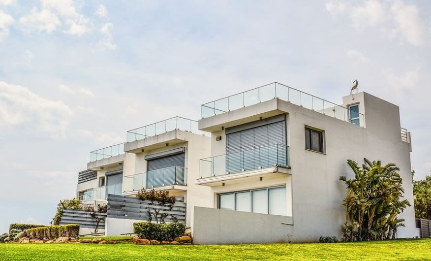 【夢占い】引っ越しの夢の意味 15 選