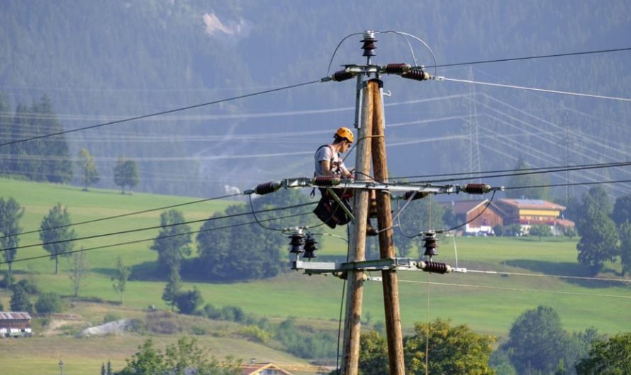 【夢占い】電柱の夢の意味 8 選