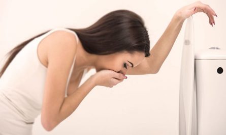 【夢占い】嘔吐の夢の意味 11 選