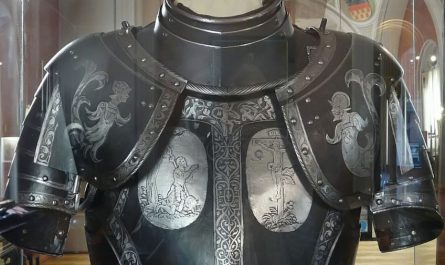 【夢占い】鎧の夢の意味 8 選