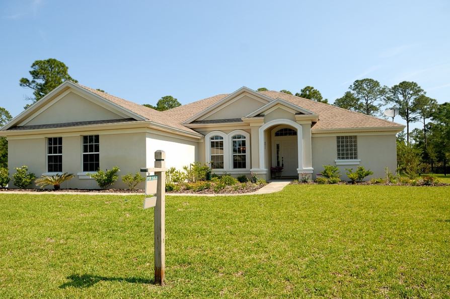 【夢占い】庭の夢の意味 8 選