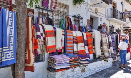 【夢占い】毛布の夢の意味 10 選