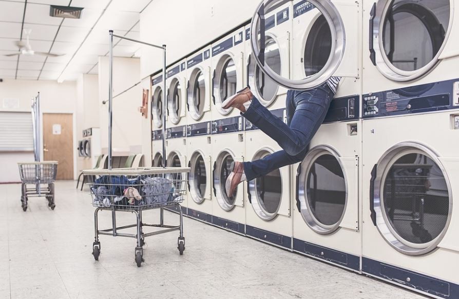 【夢占い】洗濯の夢の意味 8 選