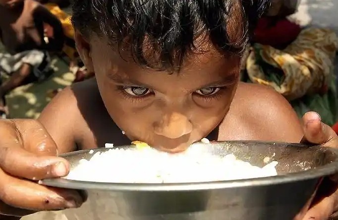 【夢占い】空腹の夢の意味 21 選