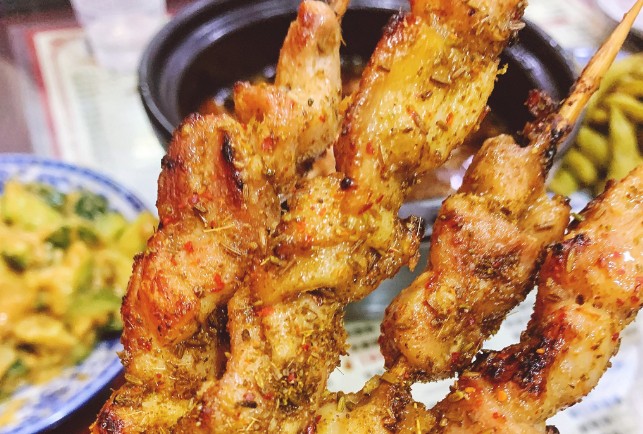 【夢占い】チキン串の夢を見るの意味 8 選