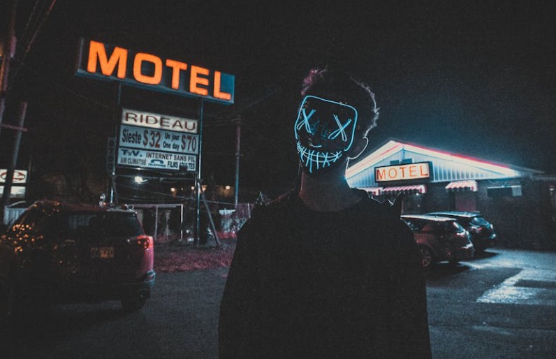 【夢占い】モーテルの夢を見るの意味 28 選