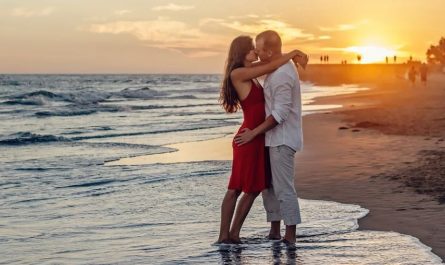 【夢占い】キスの夢にはどんな意味がある？関連する15の夢占い