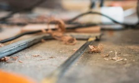 【夢占い】のこぎりを見る夢の13の解釈