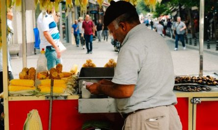【夢占い】亡くなった義父の夢に関する20の夢解釈