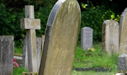 【夢占い】亡くなった義母の夢に関する20の夢解釈