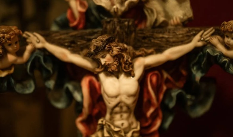 【夢占い】カトリックに関連する夢の解釈20選