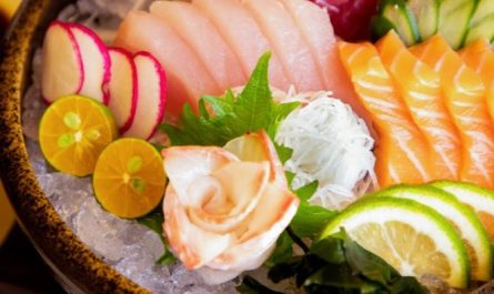 【夢占い】刺身を食べる夢の17の解釈