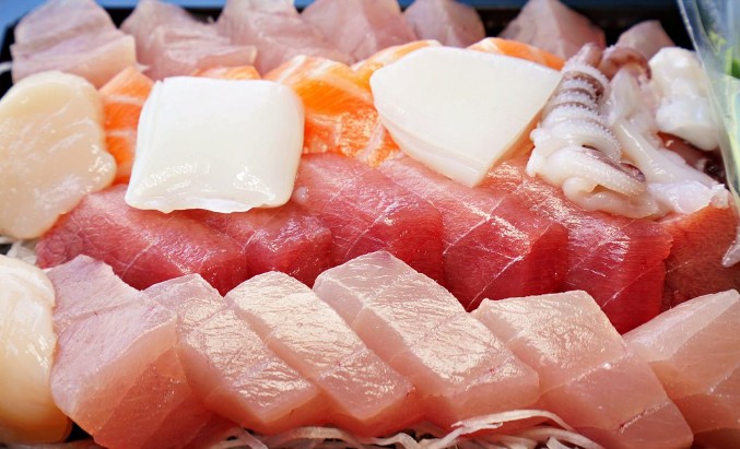 【夢占い】鮭の夢の9つの解釈