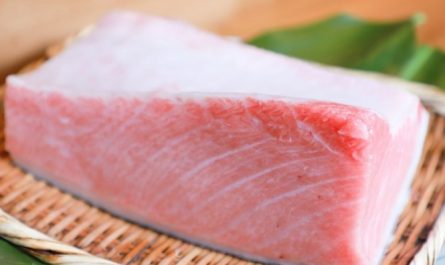 【夢占い】マグロの刺身の夢の9つの解釈