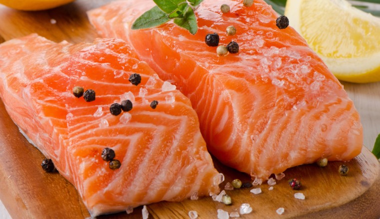 【夢占い】鮭の刺身の夢の9つの解釈