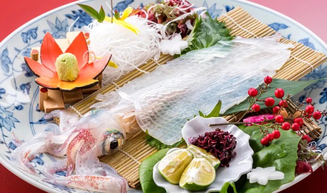 【夢占い】イカの刺身の夢の9つの解釈