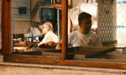 【夢占い】師匠の夢を見る9つの意味